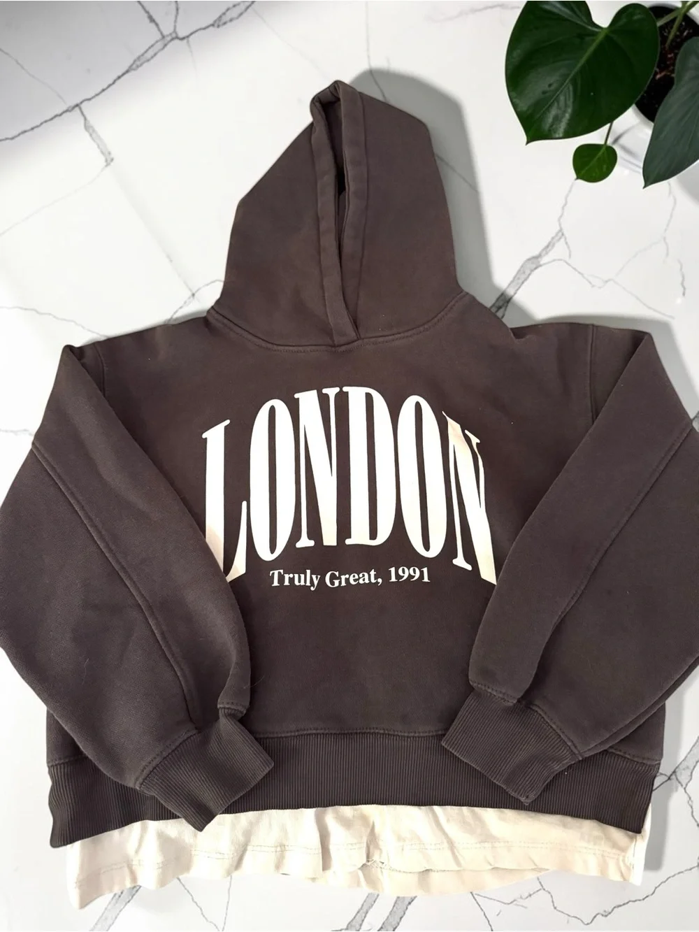 Zara hoodie bold